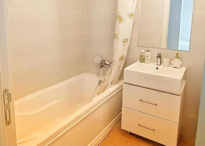 Feel Blue Sky - Politehnica Апартаменти