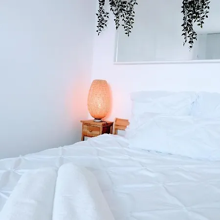 Feel Blue Sky - Politehnica Appartement